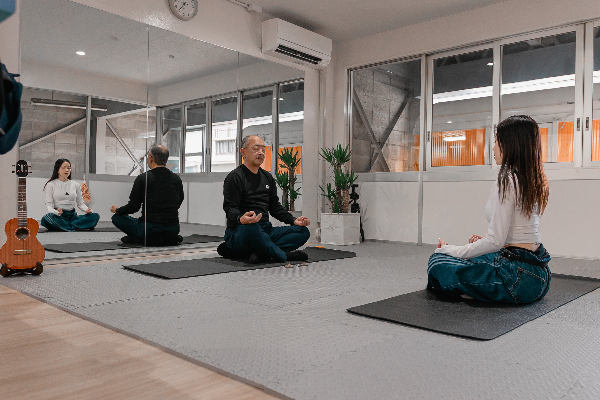 マインドフルネスヨガ